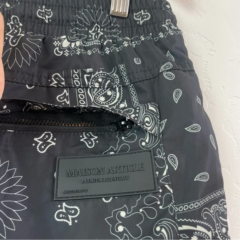 Maison Article Men's Black White Paisley Printed Swim Trunks Shorts Size XL